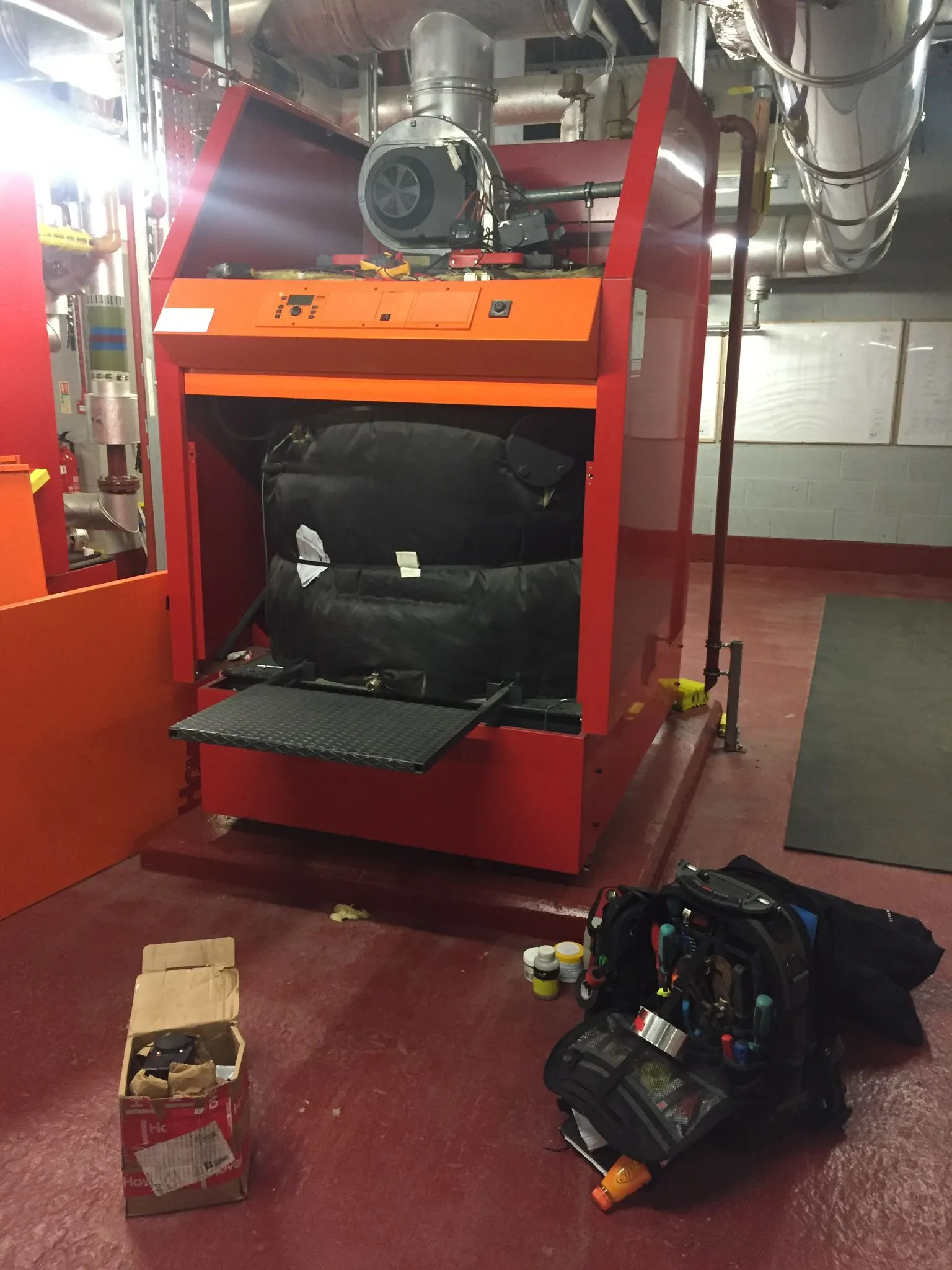 emergency heating engineer Addlestone, KT15